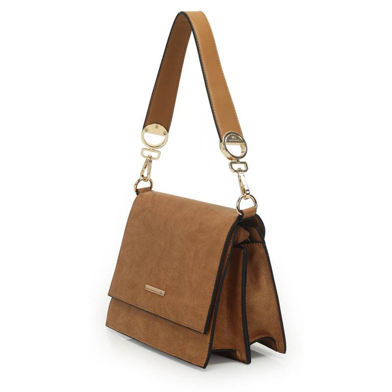 Bolsa tiracolo WJ cor caramelo vista lateral com design elegante e compacto